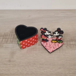 Boite De Collection Mickey Et Minnie By Romano Britto