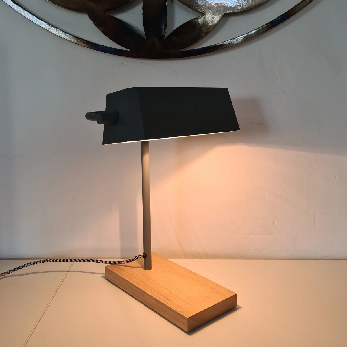 Lampe De Table Gris Mat Et Bois Et Métal 39 Cm
