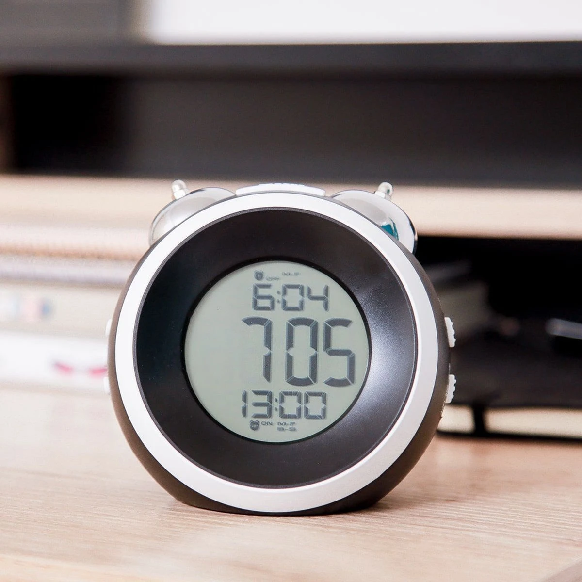 Réveil Numérique Lumineux Rond Noir Et Blanc