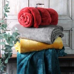 Plaid Toronto Rouge 130 X 160 Cm