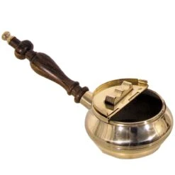 Cendrier De Bureau Avec Couvercle Et Manche En Bois